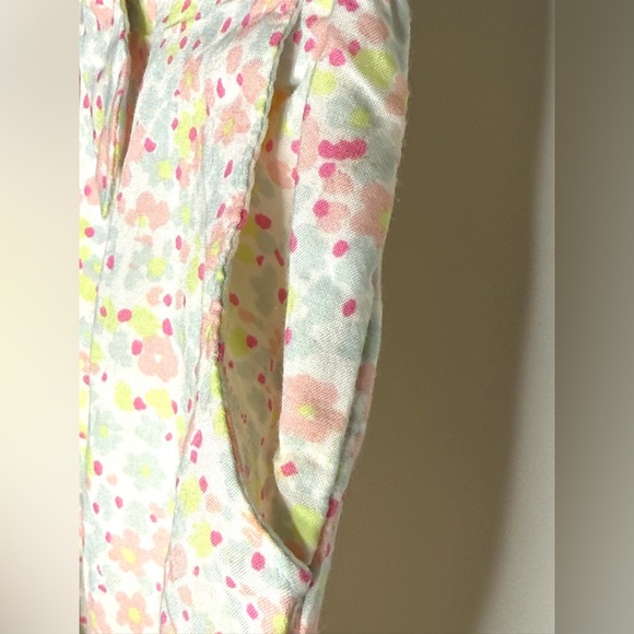 Genuine From OshKosh Floral Rayon Girls Pants Size 3T - Picture 7 of 7